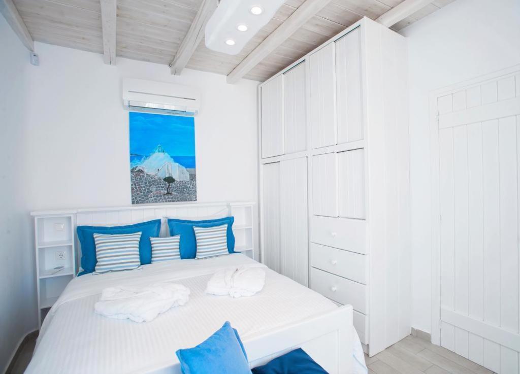 Вилла Luxury Sea House By Blue Waters Mykonos Орнос Экстерьер фото